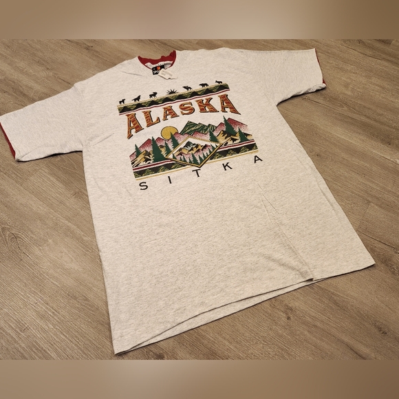 Vintage Signal Sports Sitka Alaska T Shirt Mountain Range Mens Size XL VTG 90s - Picture 2 of 10